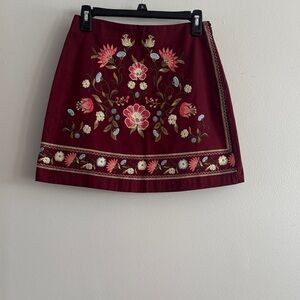 Beautiful cottage style Maroon Floral Embroidered Mini Skirt from Francesca’s